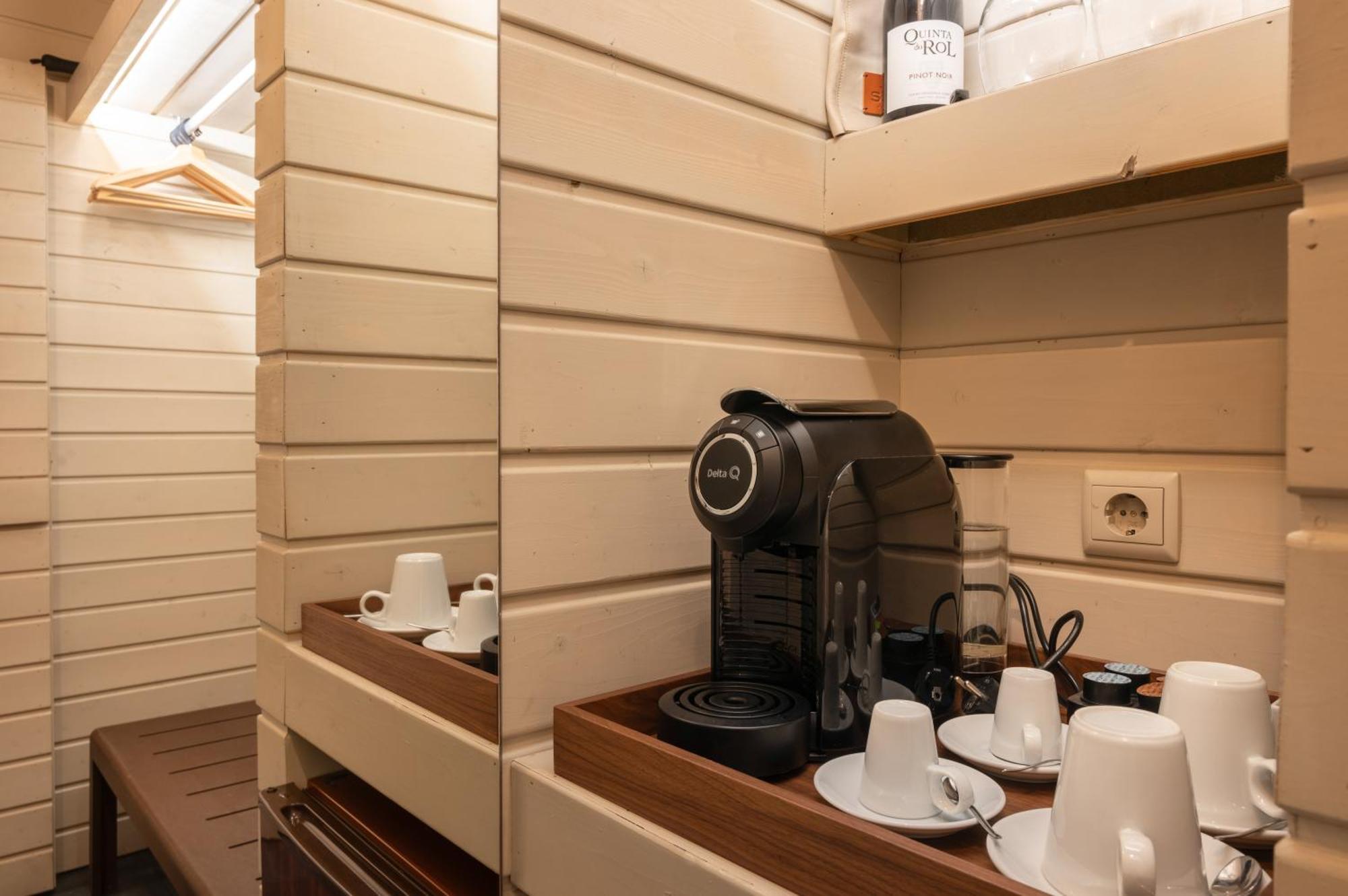 Dourwin - Riverside Suites - Adults Only Пеньяфьель Экстерьер фото